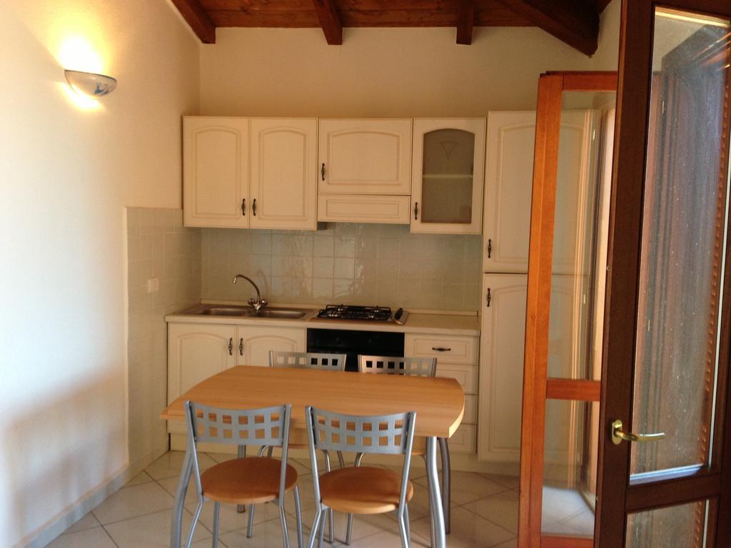 Case Vacanza Rosa Porto San Paolo  Rom bilde