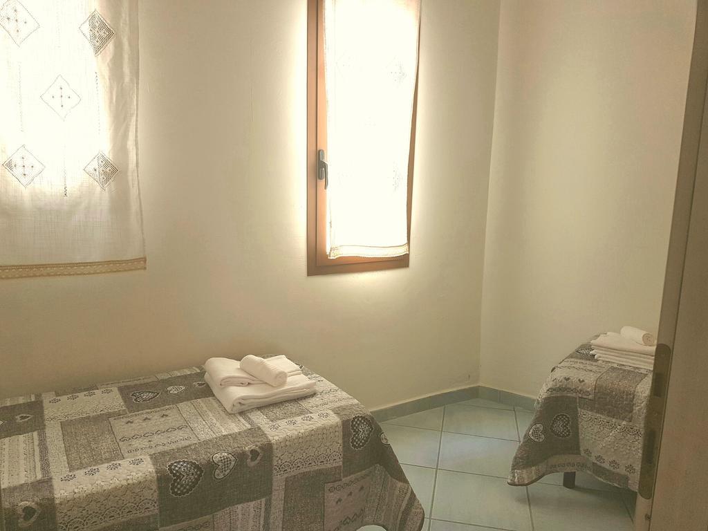 Case Vacanza Rosa Porto San Paolo  Eksteriør bilde